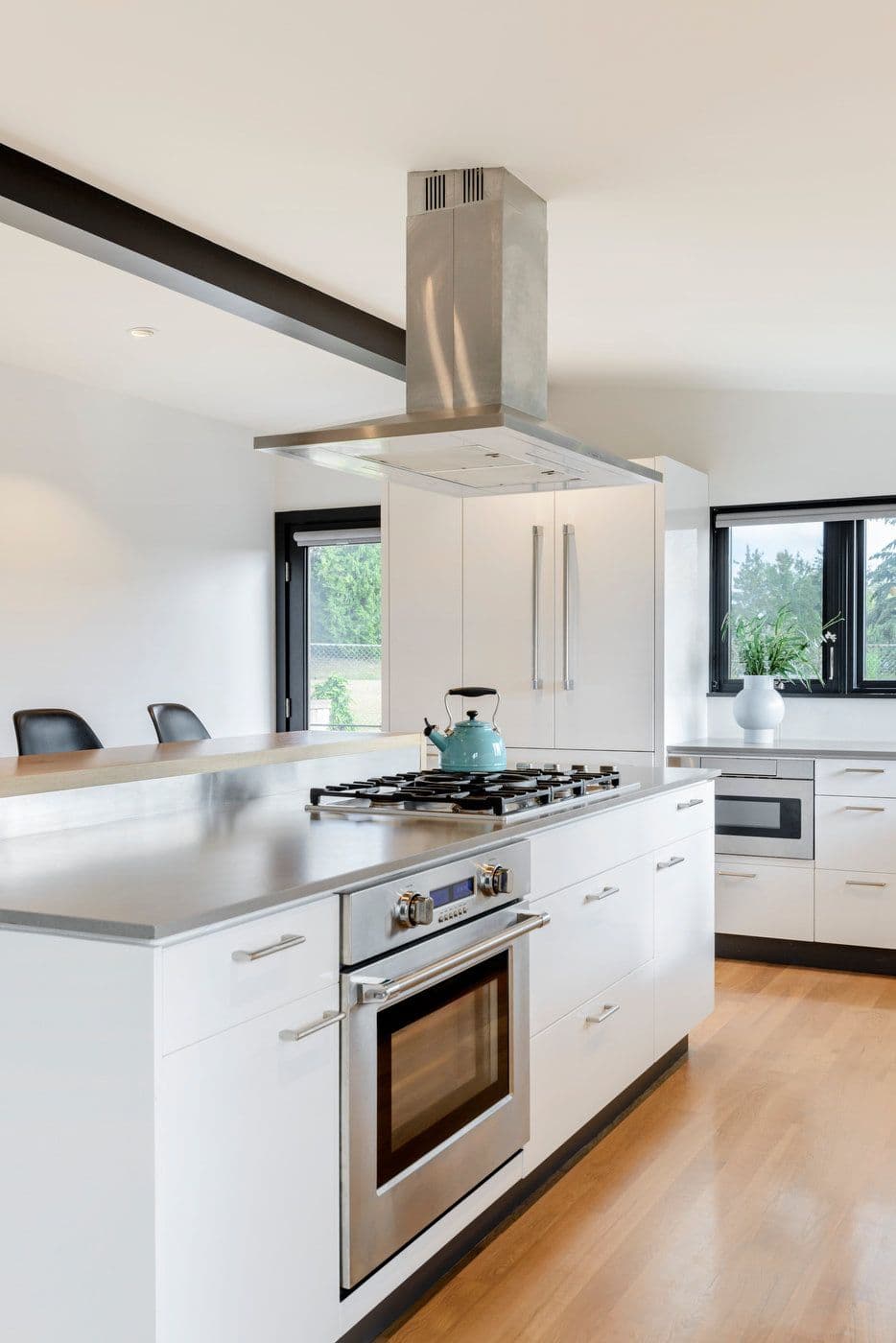 View Ridge House Photo 6